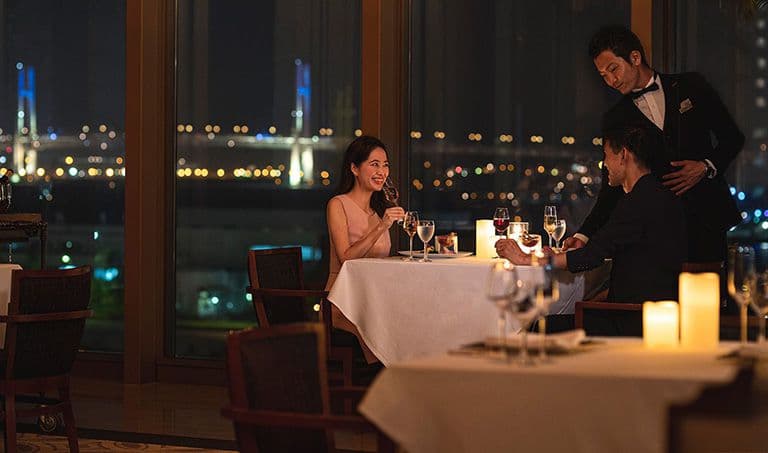 レストランでの食事